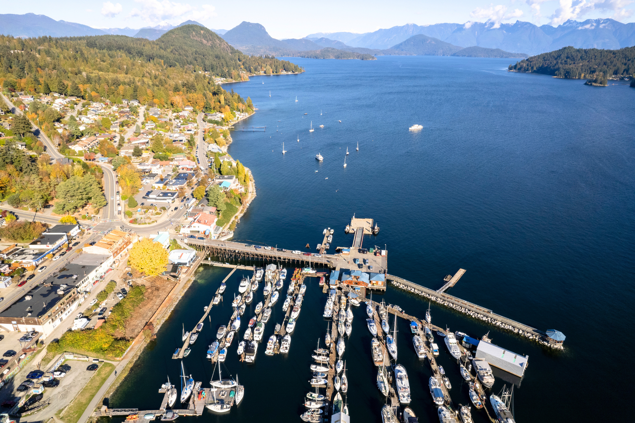 38_Gibsons,_British_Columbia[1].webp